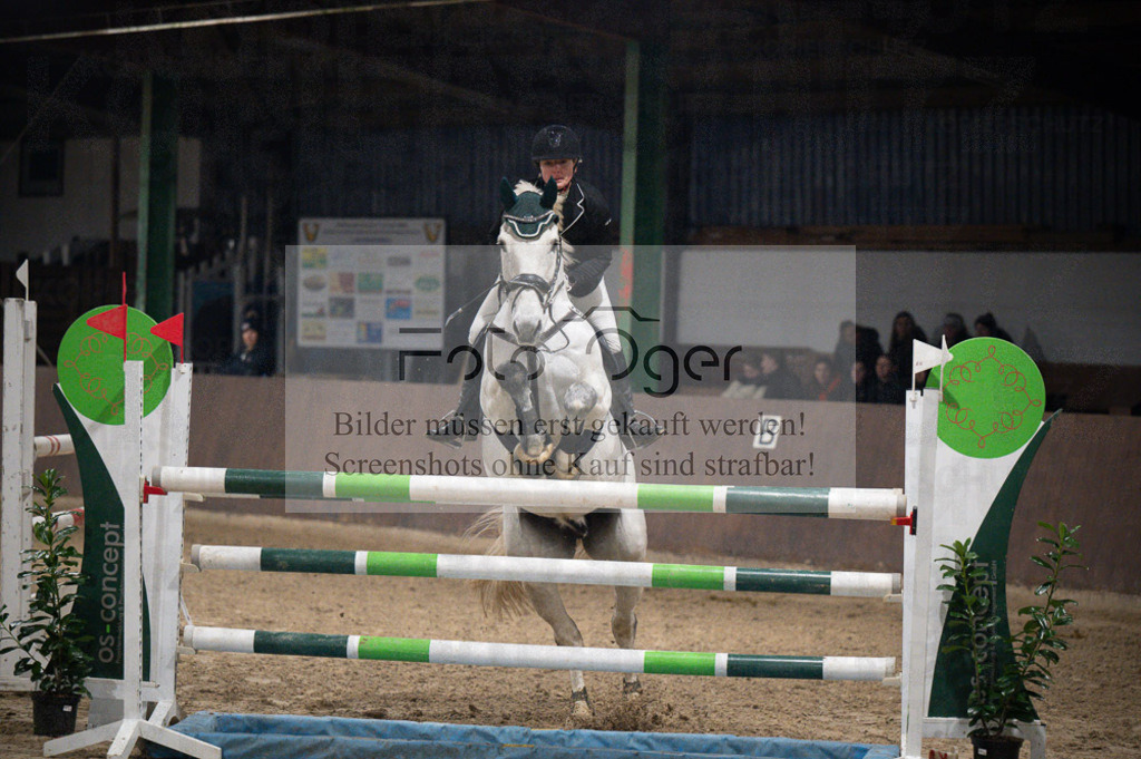 Hallenreittunier Voxtrup 2023 | Entdecke hochwertige Reitturnierfotos von Foto Oger. Professionell, emotional und authentisch – jetzt Lieblingsmomente im Shop bestellen.Deutschlandweite Turnierfotografie. - Realisiert mit Pictrs.com