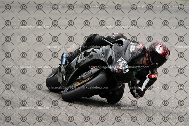 25bt02-1144 | markuskiefer.com - Realisiert mit Pictrs.com