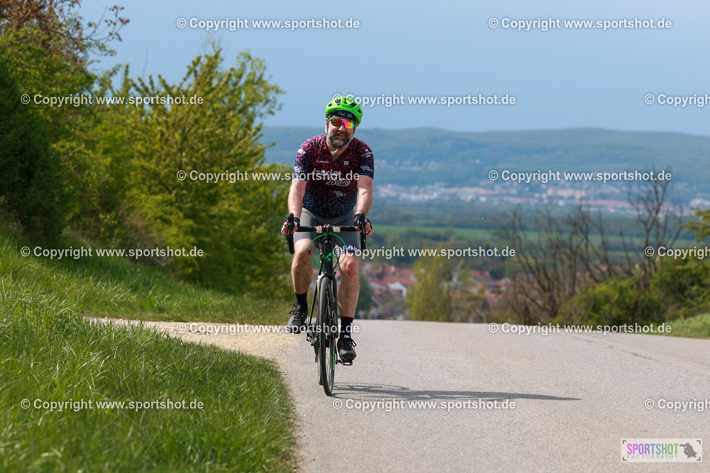 444_AR6_2383 | Neusiedlersee Radmarathon 2026@sportshot_your_pictrs #yourpictures#roadtowm2029 #nrm #neusiedlerseeradmarathon #neusiedlersee #neusiedlerseetourismus #burgenland #mörbisch #nrm26 #burgenlandtourismus #voglundco #poweredbyburgenlandtourismus #radsport #rad #marathon #ucigranfondo #visitburgenland #ucigranfondoworldseries