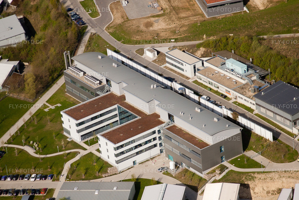 Luftbild: Pfinztal, Fraunhofer-Institut für Chemische Technologie (ICT) im Ortsteil Grötzingen in Karlsruhe im Bundesland Baden-Württemberg in Deutschland. Foto: IMG_26022.jpg vom 23.04.2010 durch Werner Riehm/FLY-FOTO.de