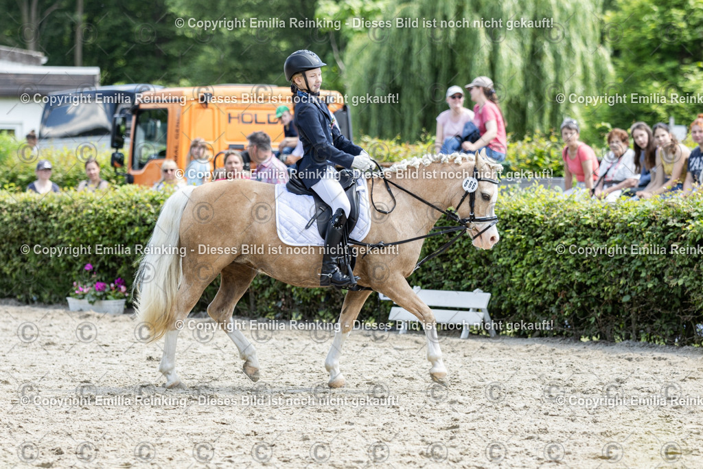 CL5A9817 | Emilia Reinking Fotografie - Realisiert mit Pictrs.com