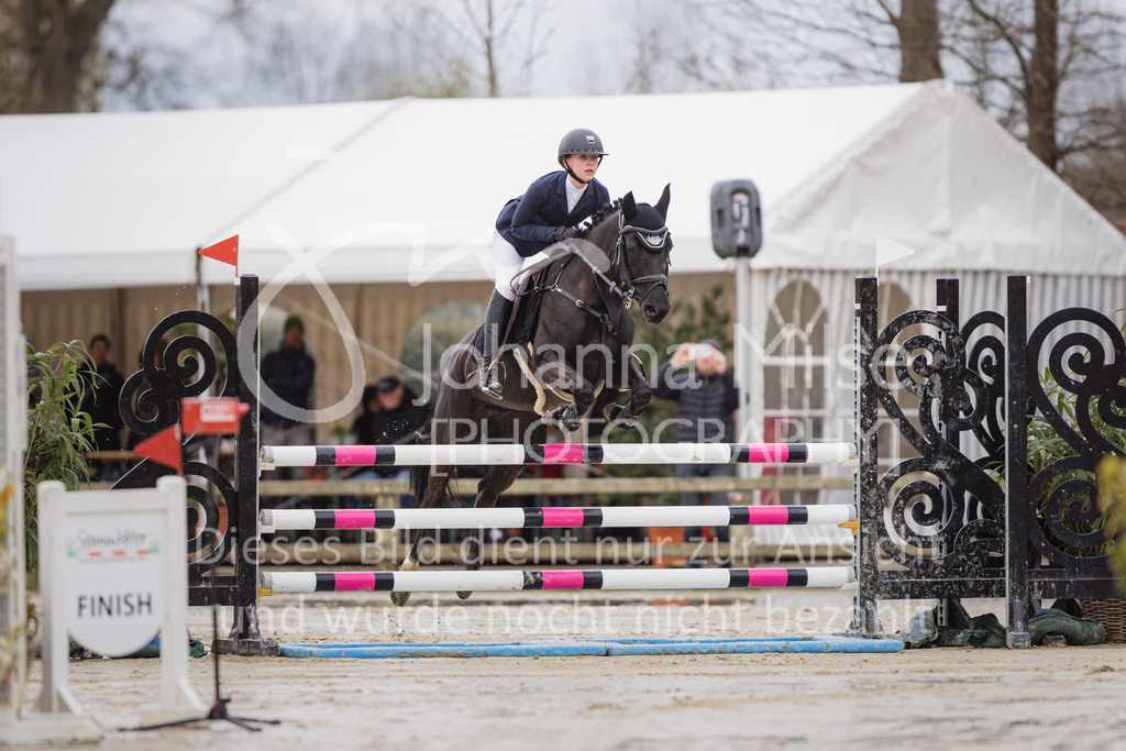 230402_MünsterHandorf_PonyTrophy-329 | Deine schönsten Turniermomente als professionelle Fotos! Entdecke hochwertige Pferdesport-Fotografie im Online-Shop. Jetzt Fotos finden & bestellen!