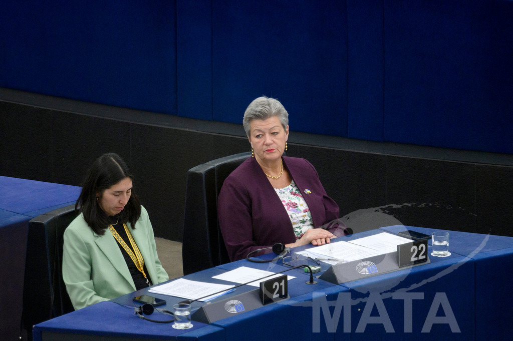 _DWI0240 | Ylva Johansson, EU-Kommissarin für Innere Sicherheit (2019-2024), Schweden bei EU-Parlament Plenarsitzung. Das Europäische Parlament in Straßburg, 22.04.2024
 - Realisiert mit Pictrs.com