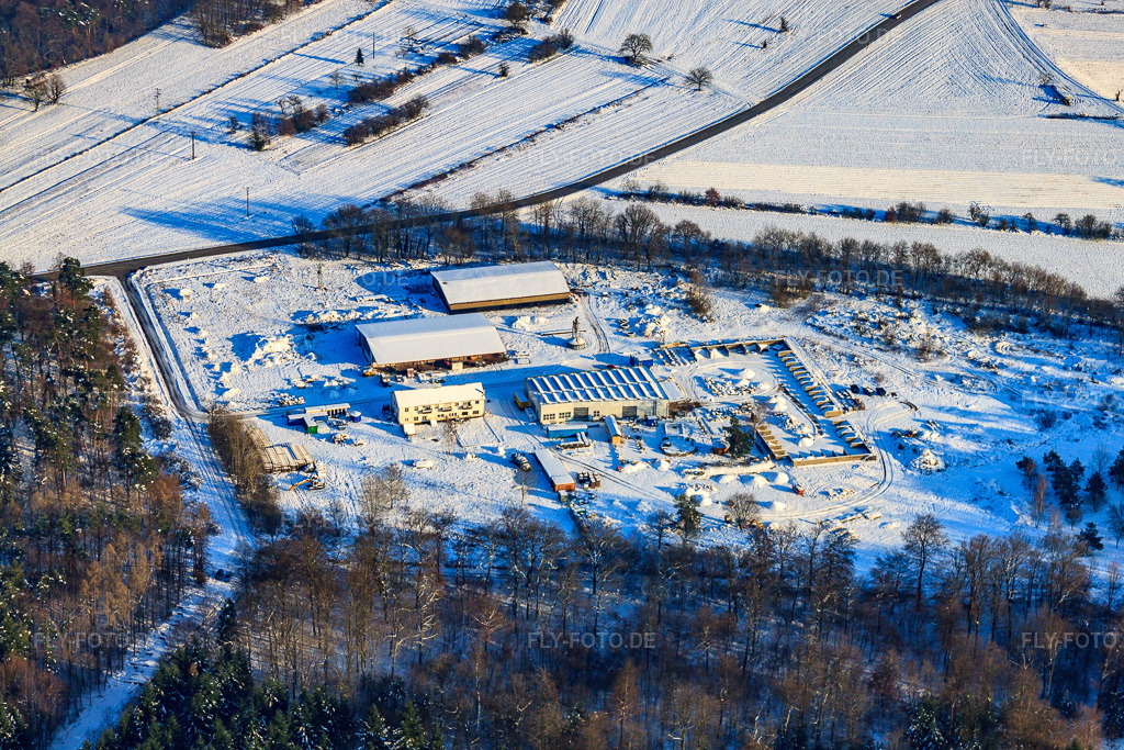 Luftbild: Sägewerk bei Schnee im Winter in Hagenbach im Bundesland Rheinland-Pfalz in Deutschland. Foto: IMG_36530.jpg vom 05.01.2011 durch Werner Riehm/FLY-FOTO.de