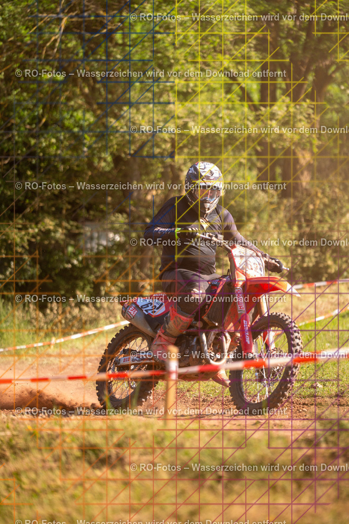 Wolfshausen 3 Lauf -1808 | Sportfotografie von RO-Fotos: Motorsport, Motocross, Enduro, Laufveranstaltungen und Triathlon. Professionelle Fotos von Sportlern und Events. - Realisiert mit Pictrs.com