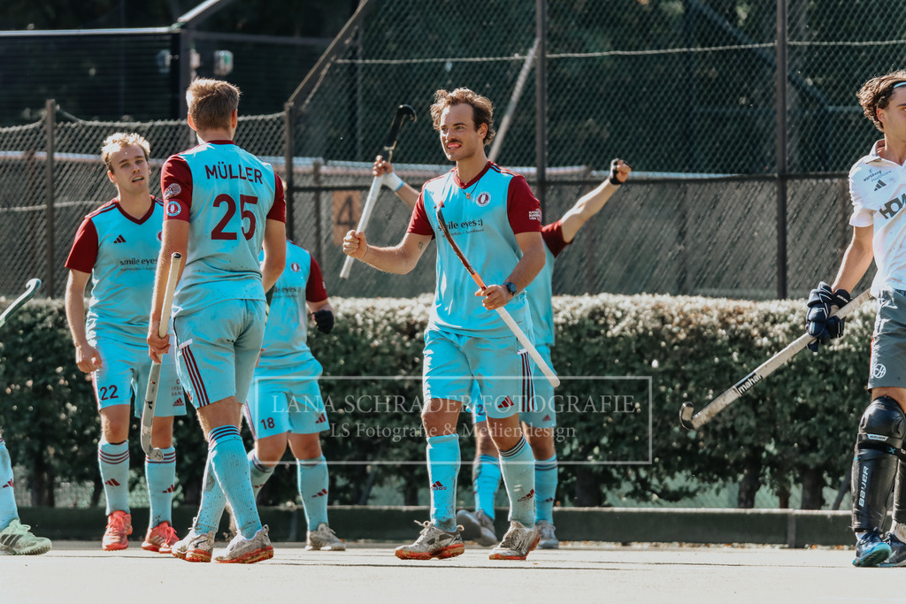 Herren_Bundesliga_05_UHC-MSC_28.09.25_Hamburg (182 von 313) | lanaschraderfotografie - Realisiert mit Pictrs.com