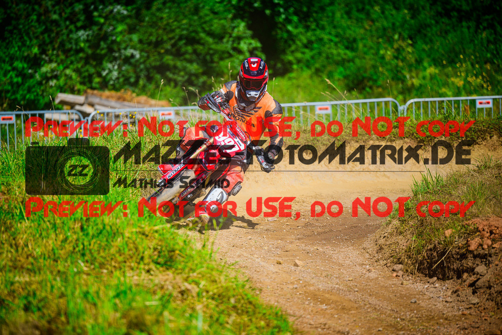 MaZZes_FotoMatrix_240816_6021986_7174 | S5