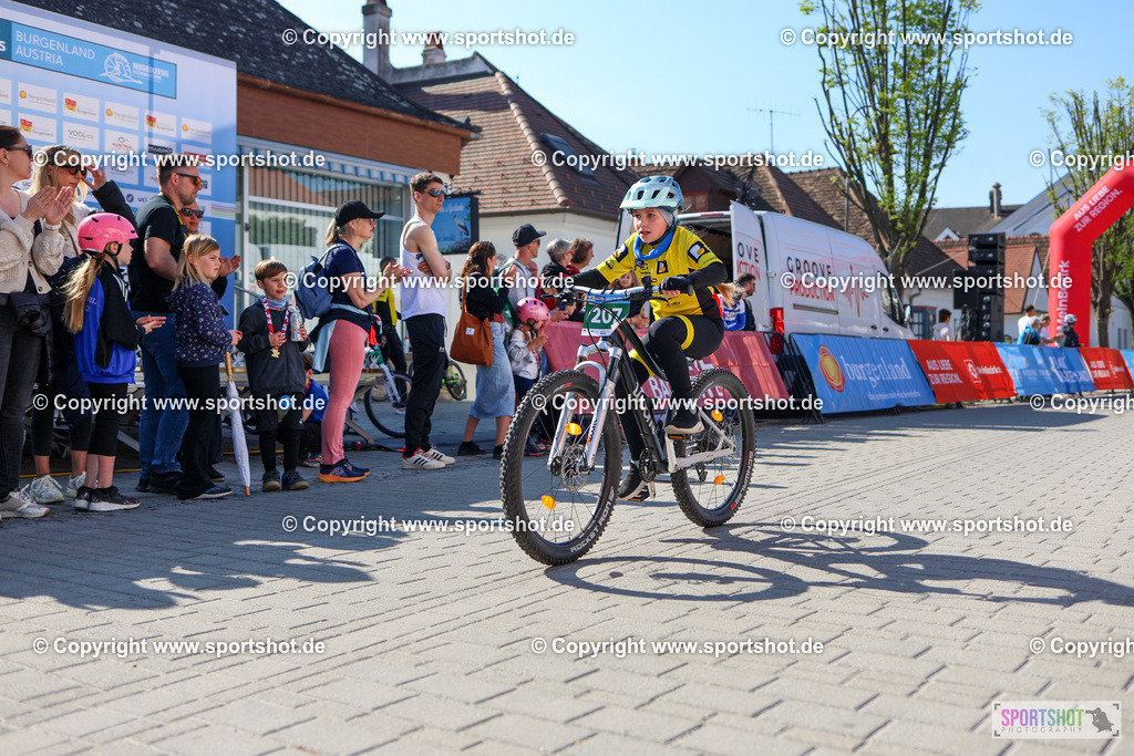 325_IMG_8735 | Neusiedlersee Radmarathon 2026@sportshot_your_pictrs #yourpictures#roadtowm2029 #nrm #neusiedlerseeradmarathon #neusiedlersee #neusiedlerseetourismus #burgenland #mörbisch #nrm26 #burgenlandtourismus #voglundco #poweredbyburgenlandtourismus #radsport #rad #marathon #ucigranfondo #visitburgenland #ucigranfondoworldseries