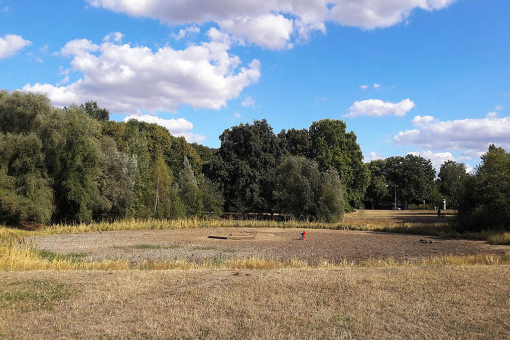 Bildlexikon Leipzig - Rosental | Das Team hinter BILDLEXIKON LEIPZIG bündelt historische wie aktuelle Informationen über die Stadt Leipzig in Text und Bild auf einer Plattform und stellt diese der interessierten Öffentlichkeit zur Verfügung.