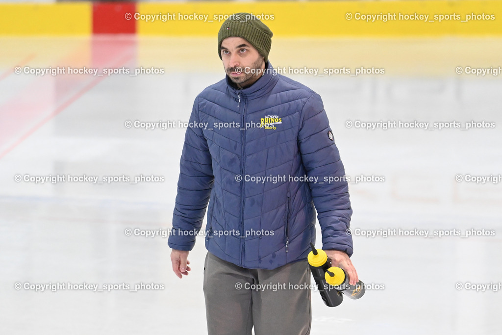 ESC Steindorf vs. EHC Althofen | Equipment Manager EHC Althofen Jürgen Kurz, ESC Steindorf vs. EHC Althofen, ESC Steindorf vs. EHC Alhofen am 03.03.2024 in Steindorf (Ossiachersee Halle), Austria, (Photo by Bernd Stefan)