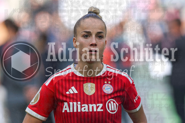 14.05.2026, GER, Fussball, Frauen, DFB-Pokal, Finale, Saison 2025/2026, VfL Wolfsburg - FC Bayern München | Giulia Gwinn (Bayern) schaut