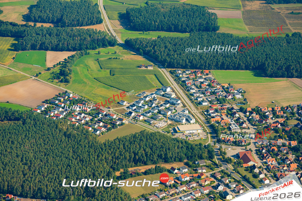 Das Luftbild zeigt :  Georgensgmünd - Die Luftaufnahme wurde 2024 vom UL-Flugzeug aus erstellt ( keine Drohne ) - Hochauflösende Luftaufnahme - Für grossformatige Ausdrucke geeignet. Die Geschenkidee !Mit Lizenz und Bildrechte bestellbar