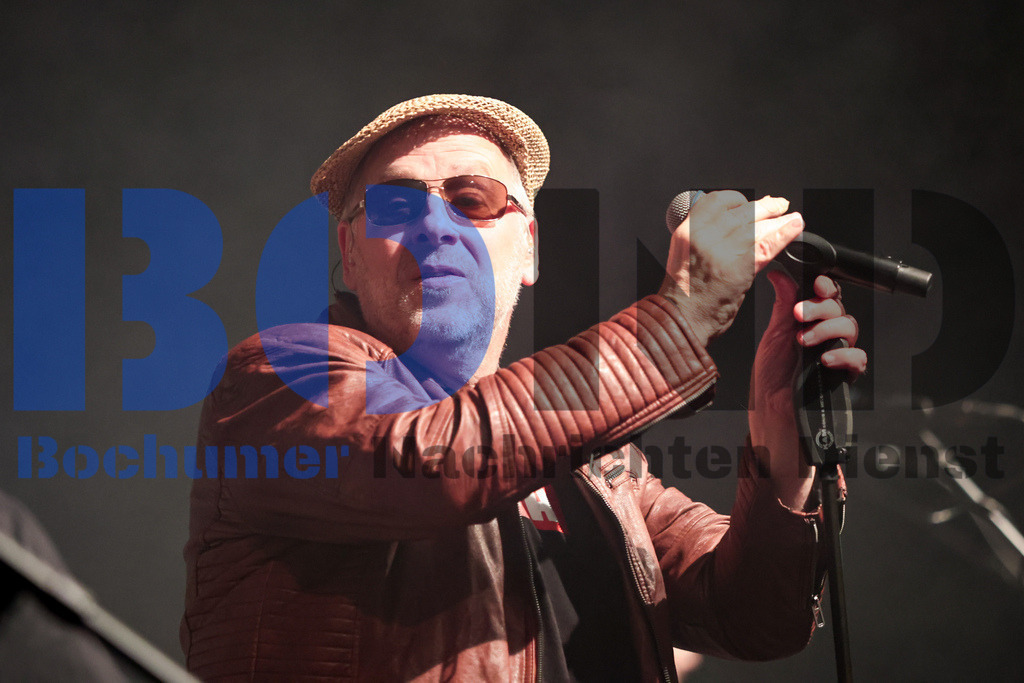 SES_GEBZFR20250828-50 | bond - Realisiert mit Pictrs.com