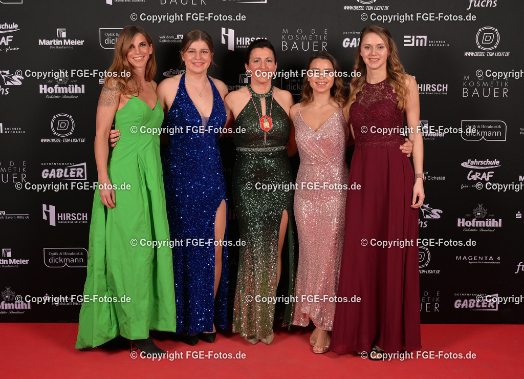 20240127-fge-fotos-0062 | Hofball der FGE am 27.01.2024 im Alten Stadttheater in Eichstätt. - Realisiert mit Pictrs.com