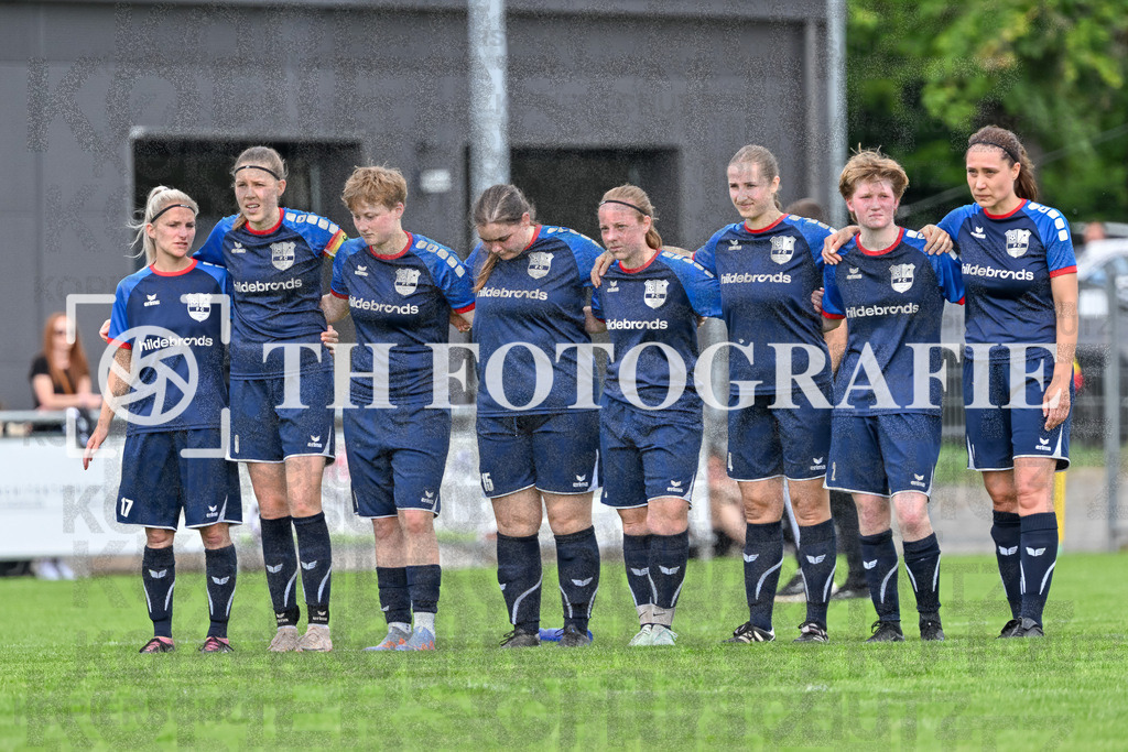 GER, FC Hauingen - SV Waldhaus, Frauen-Fussball, Rothaus Bezirkpokal, Finale, Saison 2024/2025, 29.05.2025 | Emotionen beim ElfmeterschiessenGER, FC Hauingen - SV Waldhaus, Frauen-Fussball, Rothaus Bezirkpokal, Finale, Saison 2024/2025, 29.05.2025Foto: TH Fotografie/Thomas Hess