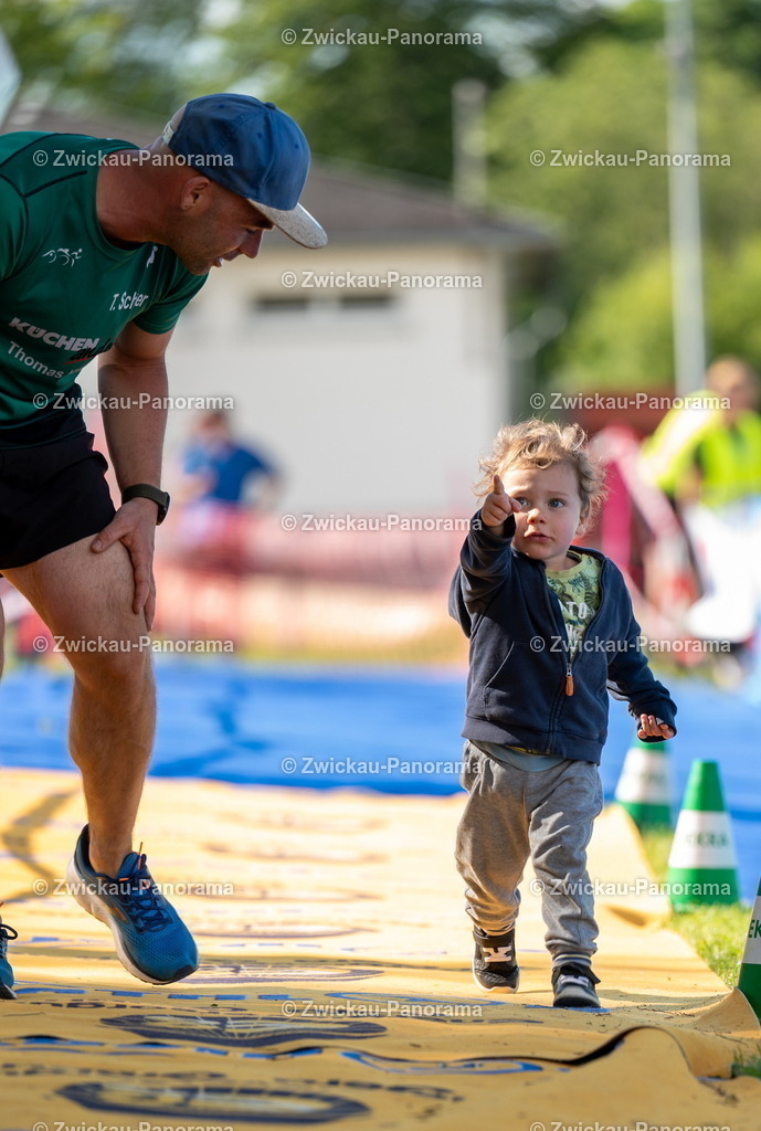 2024_0615_KoberbachTriathlon_Talsperrenlauf_Meilen_Jedermann_Kobylon_DSC_8927 | Urban. Natur. Panorama. Luftbild. 
Der Bildershop für aufregende Perspektiven!
Für Deko, Wandbild und Kalender!
Wir bringen LED-Bilder zum Leuchten!
