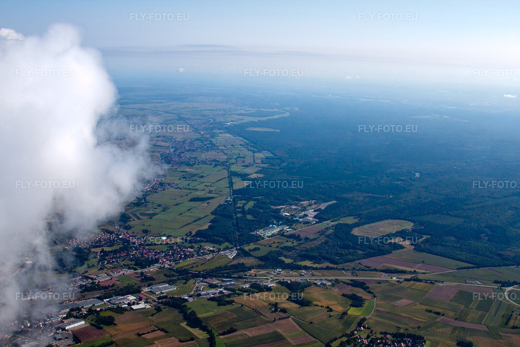 Vue aérienne: Wissembourg du sud à Oberhoffen-lès-Wissembourg dans le département Bas Rhin, France – .Photo: IMG_21030.jpg prise le 06/09/2009 par Werner Riehm/FLY-FOTO.eu – Résolution de l'original: 4752 x 3168 px