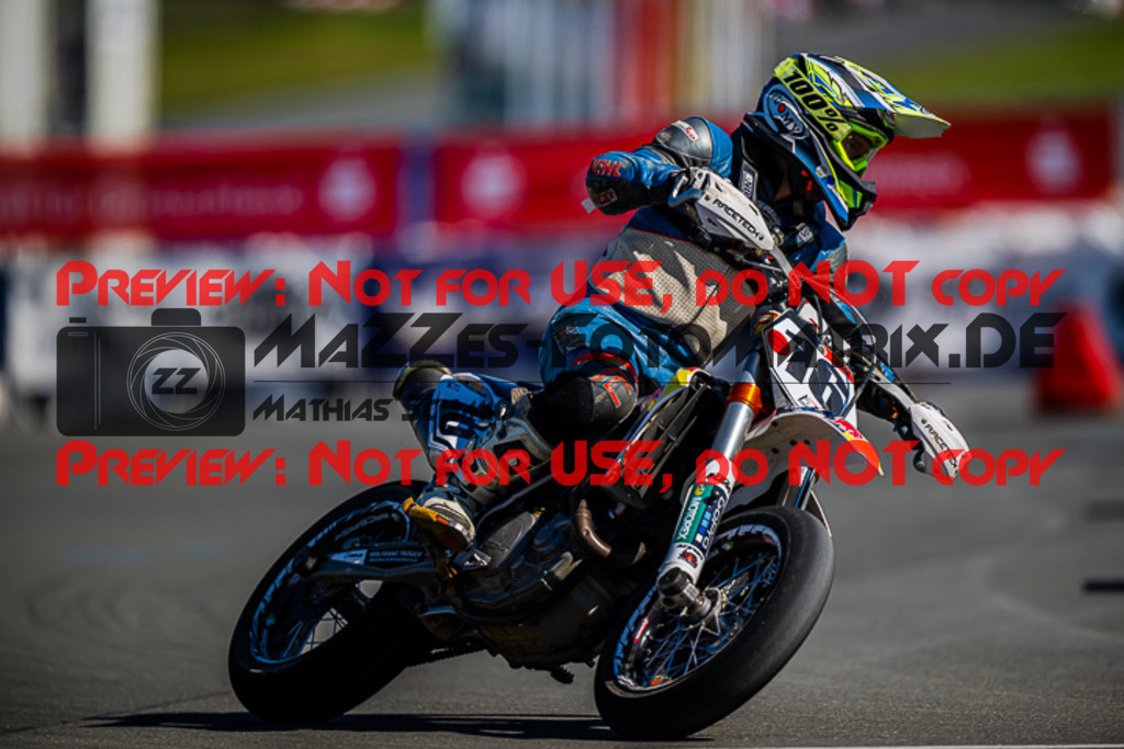 MaZZes_FotoMatrix_220903_1992 | S3