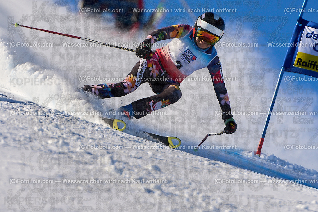 ALP3311_MASTERS-Cup_GS-C Damen_Kabusch Elisabeth | (C)FotoLois.com, Alois Spandl. FIS Masters-Cup Wildschönau, Giant Slalom auf der Piste Schatzberg GS, Siegerehrung auf dem Dorfplatz Niederau, Sa 13. Januar 2024.