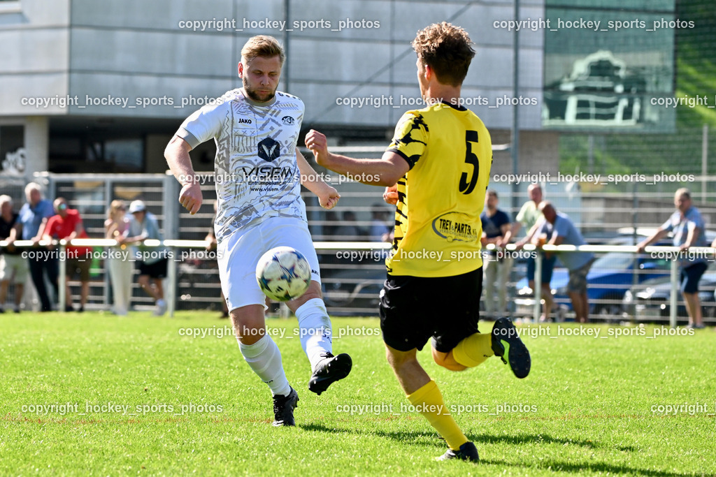 SC Magdalen vs. FC Faakersee | #20 David Christoph Kargl SC Magdalen, #5 Cajetan Maria Thaddäus Kolig FC Faakersee, SC Magdalen vs. FC Faakersee, SC Magdalen vs. FC Faakersee am 14.04.2024 in Villach (Sportplatz St. Magdalen), Austria, (Photo by Bernd Stefan)