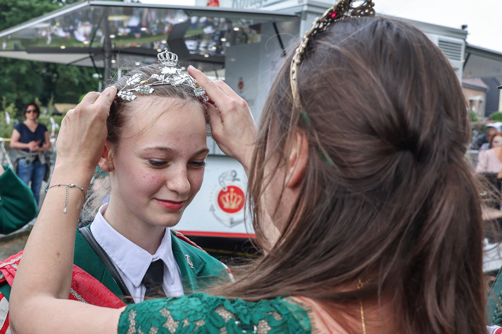 top-top.de 240601-090 | Foto, Video, Fotografie, Videografie, Fotobox, DJ, Discjockey, Musik, Musikbox, Veranstaltung, Photobooth, Amazon, Ebay, Buchtipp, Bestseller, Autor, Verlag, Buch, Wesel, Hamminkeln, NRW, Dinslaken, Rees, Drohne, Hochzeit, Party, Fotobox, Wesel, Fotograf