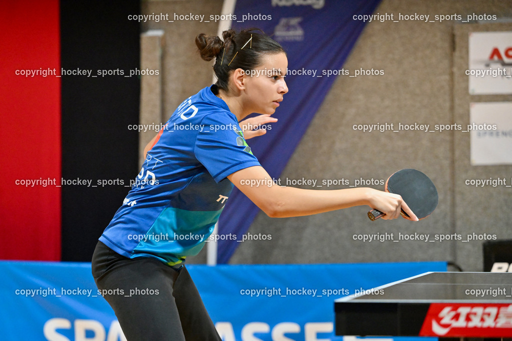 SCO Ossiachersee Bodensdorf vs. SU Spk. Kufstein | Mariam Alhodaby, SCO Ossiachersee Bodensdorf vs. SU Spk. Kufstein, SCO Ossiachersee Bodensdorf vs. SU Spk. Kufstein am 04.10.2024 in Bodensdorf (SCO Halle Bodensdorf), Austria, (Photo by Bernd Stefan)