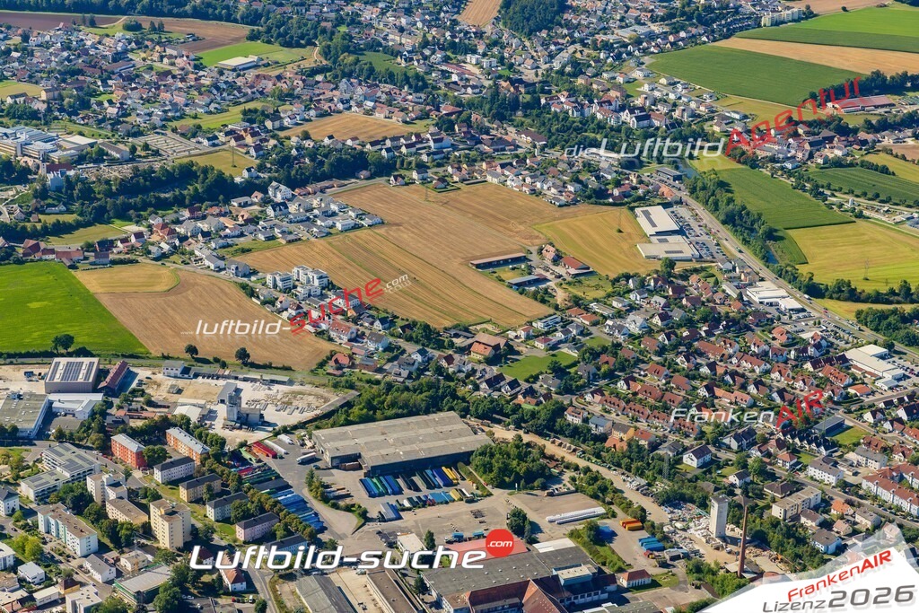 Luftaufnahme der Stadt Amberg - Die Luftaufnahme wurde 2025 vom UL-Flugzeug heraus erstellt ( keine Drohne ) - Hochauflösende Luftaufnahme - für professionelle Ausdrucke geeignet. Die Geschenkidee !Mit Lizenz und Bildrechte bestellbar