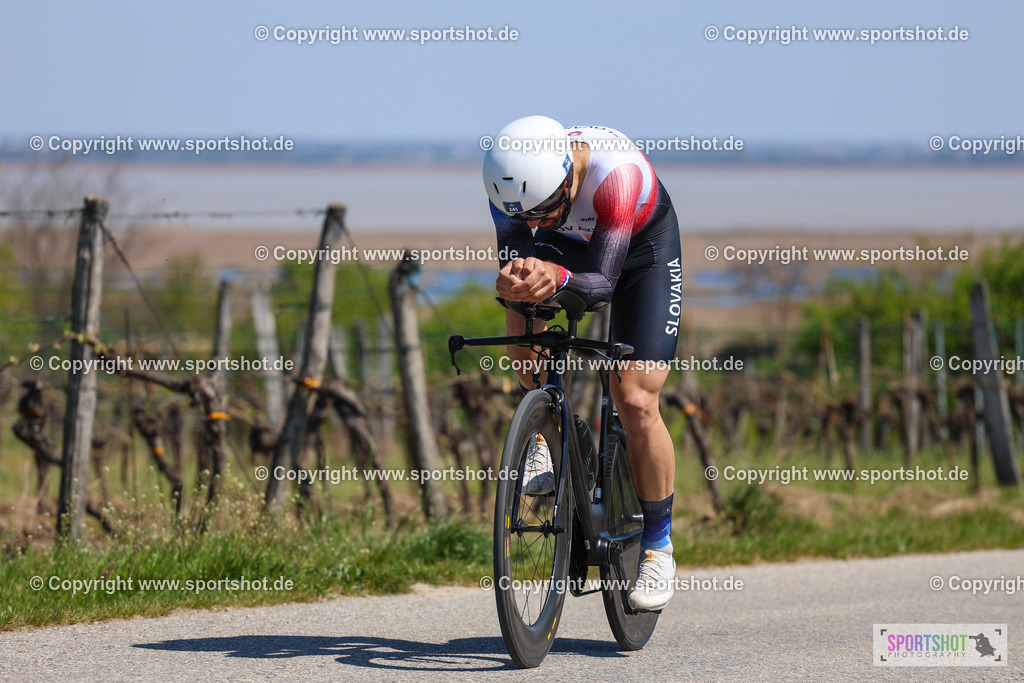 IMG_9113 | @sportshot_your_pictrs #yourpictures#roadtowm2029 #nrm #neusiedlerseeradmarathon #neusiedlersee #neusiedlerseetourismus #burgenland #mörbisch #nrm26 #burgenlandtourismus #voglundco #poweredbyburgenlandtourismus #radsport #rad #marathon #ucigranfondo #visitburgenland #ucigranfondoworldseries