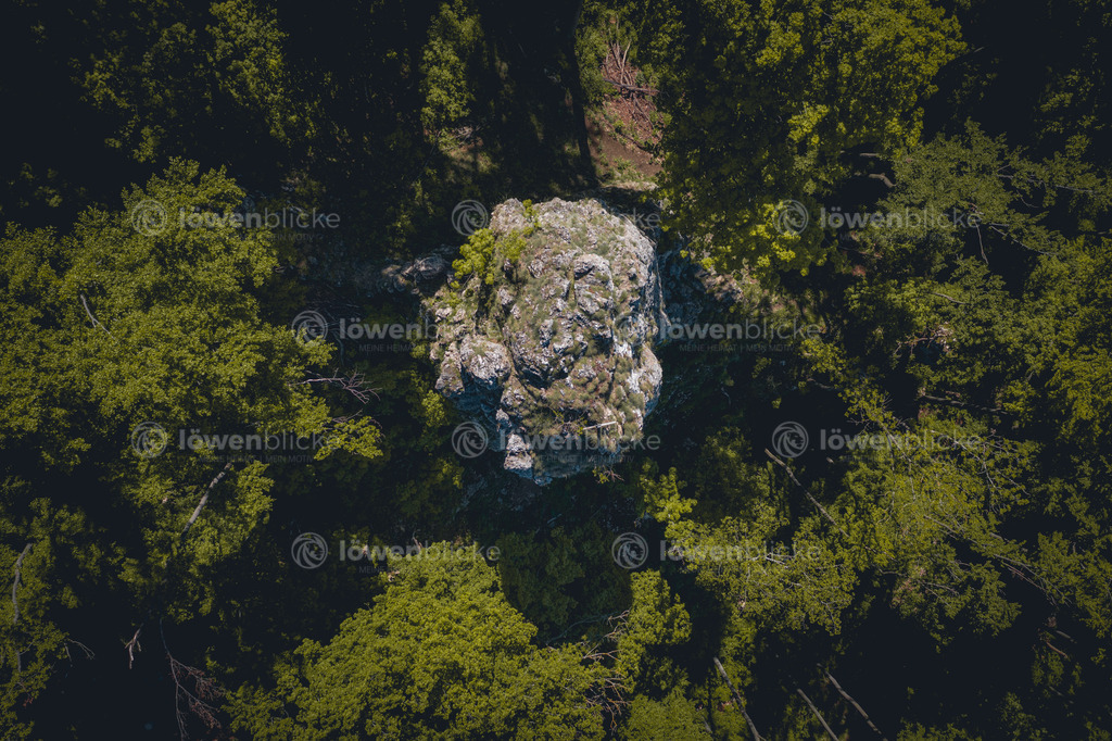 Beutelfelsen bei Lauterstein im Sommer | löwenblicke | shop