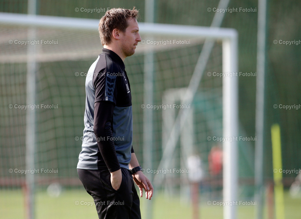 A_LUI_30032024_03 | SPORT ,FUSSBALL, LL OST ASKOE OEDT 1B-UFC PIENO ROHRBACH 30.03.2024 IM BID: TRAINER CHRISTIAN EISSCHIEL  (ROHRBACH) FOTO:FOTOLUI