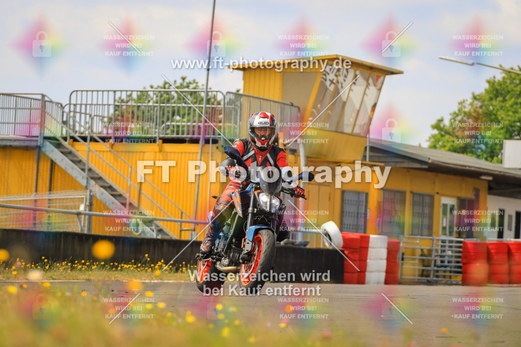_DSK2425 | Hier findet Ihr Bilder von Touristenfahrten auf der Nürburgring Nordschleife oder von anderen Veranstaltungen die ich besucht habe. Viel Spass beim Durch Schauen 