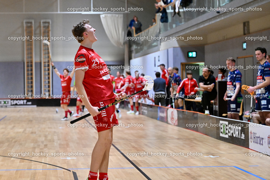 KAC Floorball vs. VSV Unihockey | Jubel #29 Anze Brajic VSV Unihockey, KAC Floorball vs. VSV Unihockey, KAC Floorball vs. VSV Unihockey am 21.03.2026 in Klagenfurt (Ballspielhalle Waidmannsdorf), Austria, (Photo by Bernd Stefan)