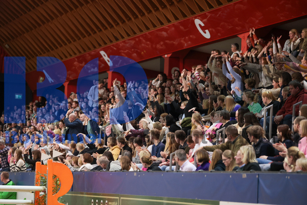 Agravis Cup 2024 - Kostuemspringen {date} -  | {headline}



(Foto: Sebastian Sendlak / BOND)

 - Realisiert mit Pictrs.com