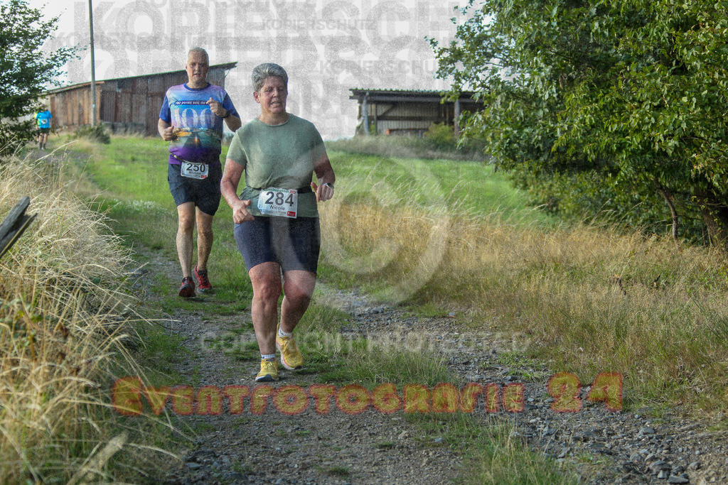 250801_1940_EV4_8855 | Sportfotografie im Rhein-Sieg Kreis, Köln, Bonn, NRW, Rheinland Pfalz, Hessen, etc. Unser Tätigkeitsfeld umfasst den Laufsport vom Volkslauf über den Marathon, Duathlon, Triathon bis zum Ultralauf wie Kölnpfad Ultra oder Schindertrail.