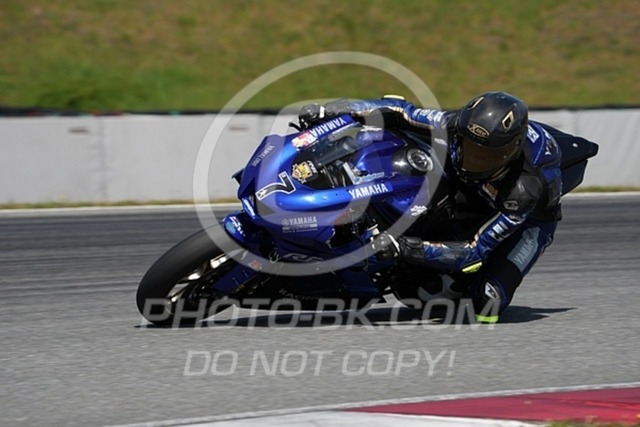 2024_05_04_PBK_24391 | Sportfotografie; SlowMotion; Video; Rennstrecke; Hafeneger; Speer; Racing; RSE; BMW; CBO; Trackday; Motorsportarena; Hockenheimring; Brno; Most; Barcelona; Valencia