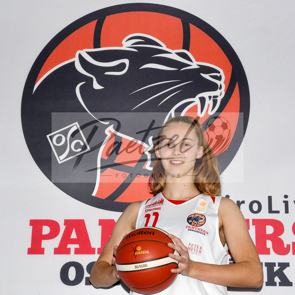 TEAOSC20201002_0016 | Basketball, Juniorinnen:   bei der Team Presentation der OSC Junior Panthers am 02.10.2020 in Osnabrueck, Deutschland. - Realisiert mit Pictrs.com
