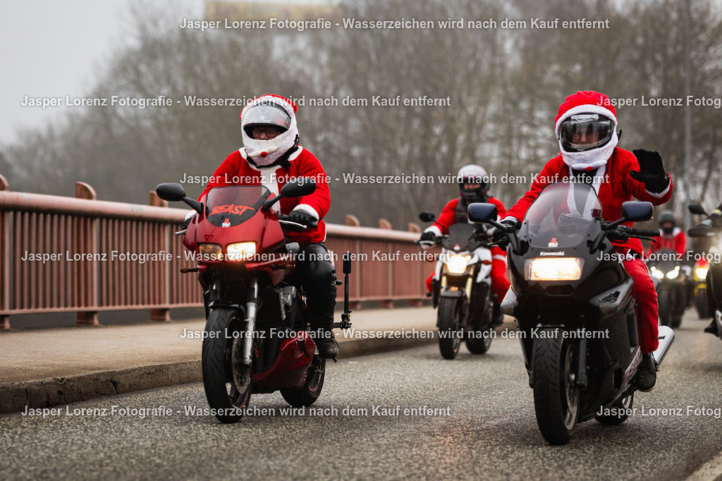 X-Mas Ride I Kiel I 2025 | Jasper Lorenz Fotografie - Realisiert mit Pictrs.com