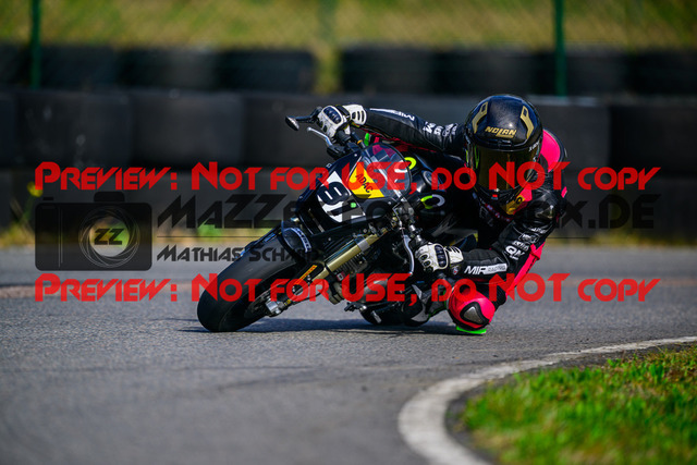 MaZZes_Fotomatrix_20250405_6007705_9990 | Fotograf Mathias Schmid
Sportfotograf,
Eventfotograf,
Hochzeitsfotograf,
Portraitfotograf