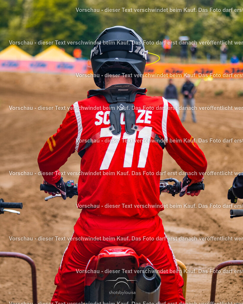 05_17_GroßGlienicke_clubsport-1450 | Sportfotografin aus Berlin-Brandenburg mit Fokus auf Motocross. Ich halte deine sportliche Leistung und echte Emotionen auf und neben der Strecke professionell fest. Entdecke die Fotos von deinem Rennen und bestelle sie direkt hier im Shop.