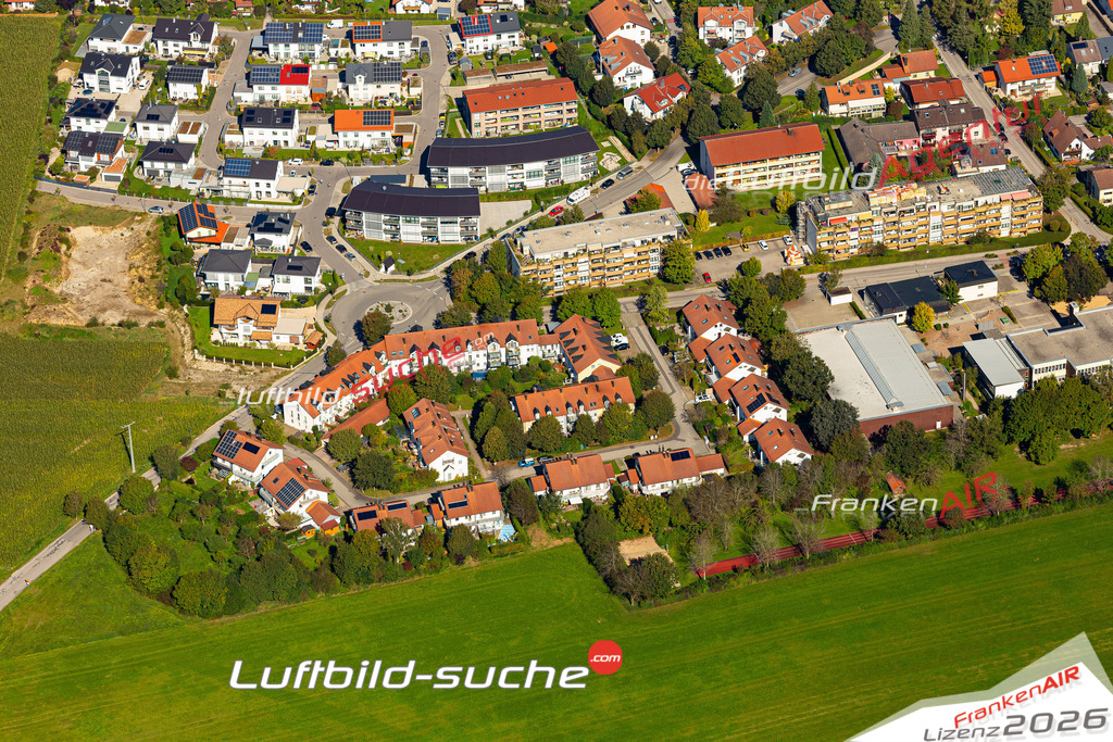 Aktuelles Luftbild von Eglharting Kirchseeon Kauf mit Lizenz / Bildrechten möglich- Die Luftaufnahme wurde 2021 mittels UL-Flugzeug erstellt ( keine Drohne ) - hochauflösende Kamera-Systeme von  Canon -Beste Qualität - Für grossformatige Ausdrucke geeignet. Die Geschenkidee !