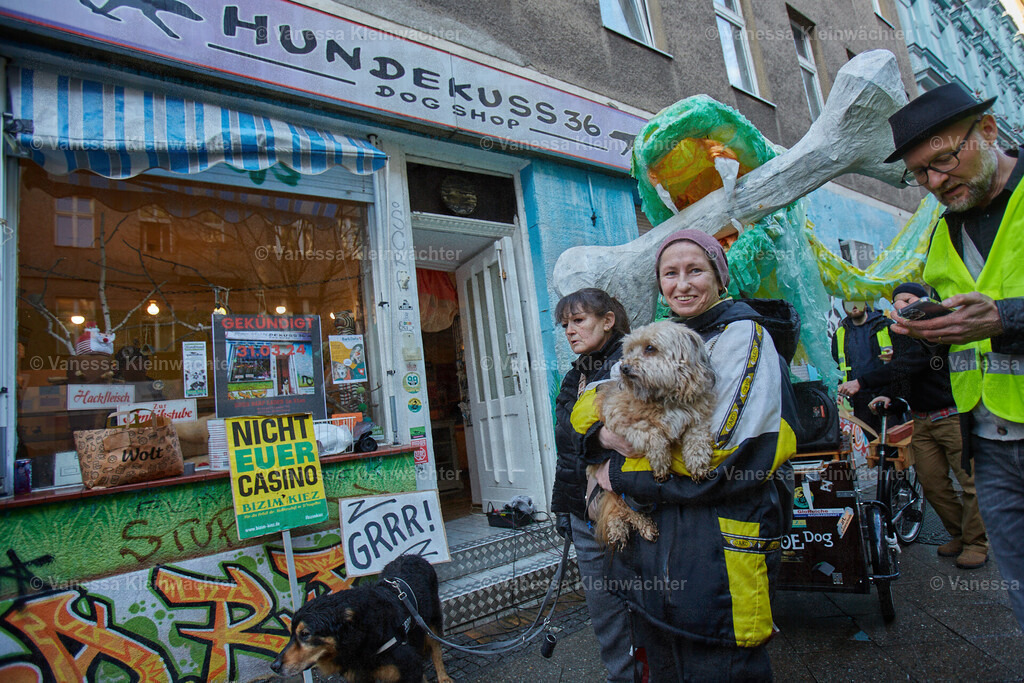 240323_Hundekuss36Bleibt_Hunderunde_11 | Vanessa Kleinwächter - Realisiert mit Pictrs.com