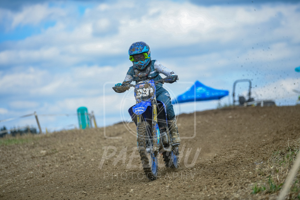 Lady (163) | Paeschuphoto Shop - Wer nicht sucht der auch nicht findet.Ob Motocrossbilder oder von einem besuchtem Spiel, Hauptsache Action. - Realisiert mit Pictrs.com