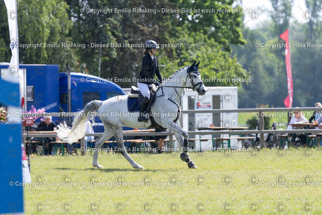 CL5A2246 | Emilia Reinking Fotografie - Realisiert mit Pictrs.com