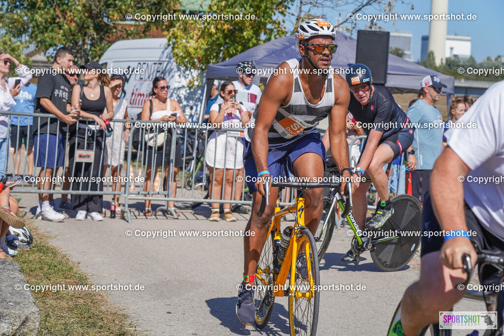 DSC01161 | Vienna Triathlon 2024                                        P3 Event                                                             #yourpictrs #sportshot_your_pictrs                 @Sportshotphotography                                     Photo Credit: www.sportshot.de
