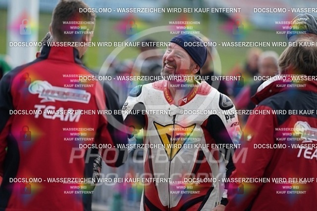 2024_05_25_PBK_27272 | Sportfotografie; SlowMotion; Video; Rennstrecke; Hafeneger; Speer; Racing; RSE; BMW; CBO; Trackday; Motorsportarena; Hockenheimring; Brno; Most; Barcelona; Valencia