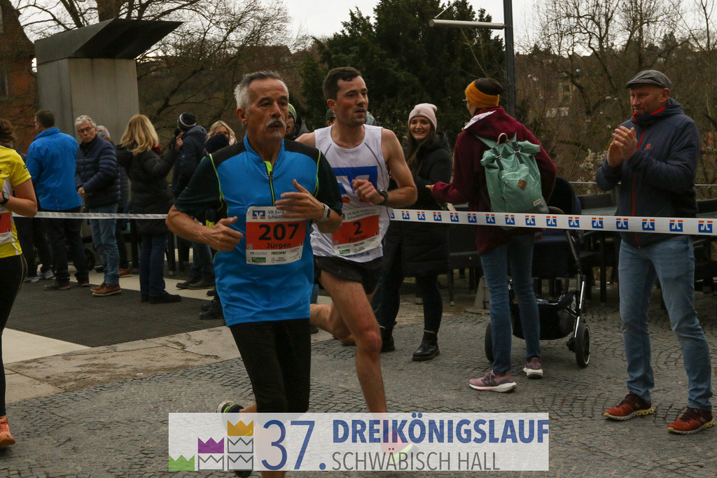 VR Bank Hauptlauf 10000m | 3 Koenigslauf 2023 - Realisiert mit Pictrs.com