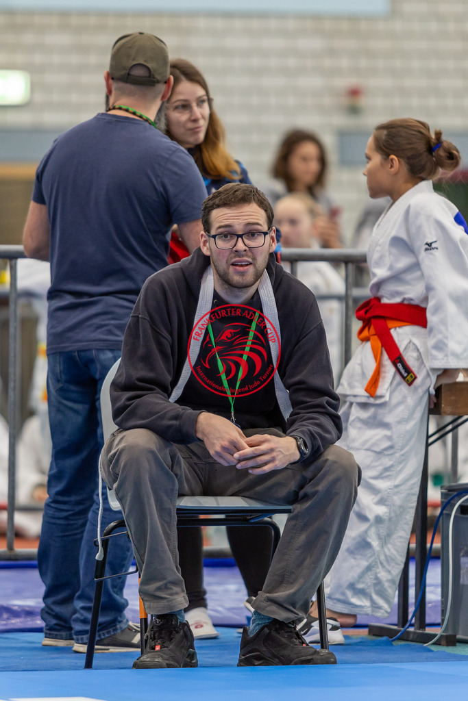 Internationaler Adler Cup 2024 | Foto vom Internationalen Adler Cup Judo Turnier im Sport- und Freizeitzentrum Kalbach im Oktober 2024 - Realisiert mit Pictrs.com