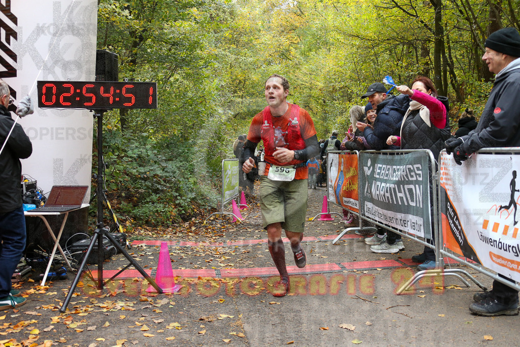 251026_1256_EX1_1985 | Sportfotografie im Rhein-Sieg Kreis, Köln, Bonn, NRW, Rheinland Pfalz, Hessen, etc. Unser Tätigkeitsfeld umfasst den Laufsport vom Volkslauf über den Marathon, Duathlon, Triathon bis zum Ultralauf wie Kölnpfad Ultra oder Schindertrail.