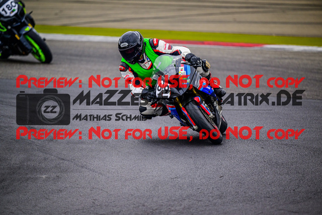 MaZZes_FotoMatrix_240717_6007705_2847 | INST