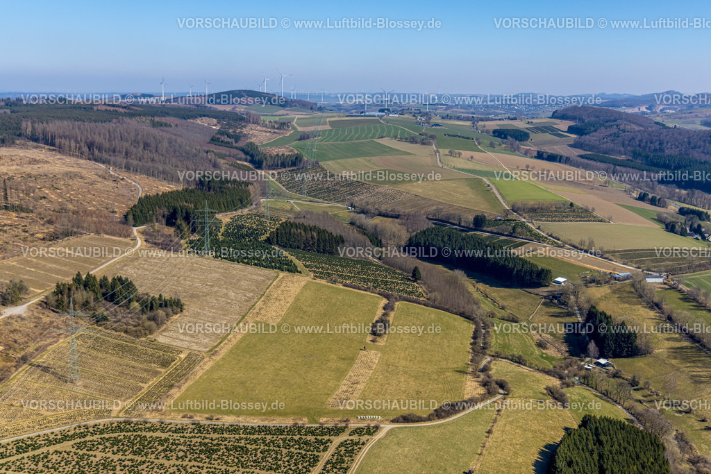 Brilon220303096 | Luftbild, Verlängerung der A44 Richtung Brilon über Olsberger Stadtgebiet, Wiesen und Felder mit Windrädern mit Blick nach Antfeld und Brilon, Antfeld, Olsberg, Sauerland, Nordrhein-Westfalen, Deutschland